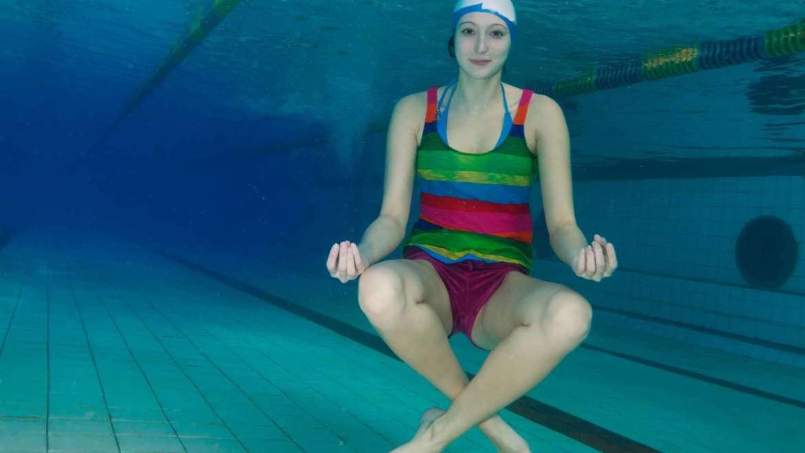Relaxamento aquático e meditação