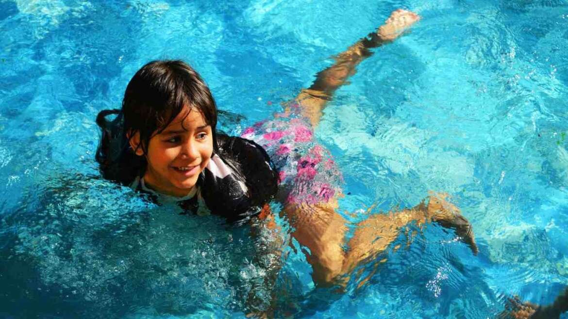 Psicomotricidad acuática en el trastorno del espectro autista: un enfoque integrador para el desarrollo sensorial, motor y socioemocional